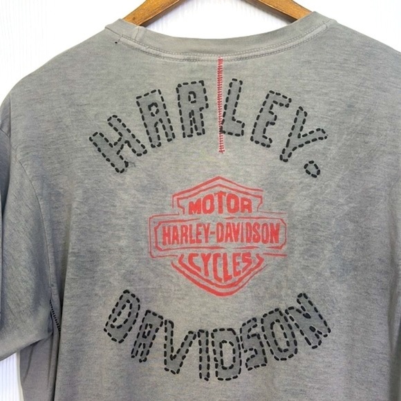 Harley Davidson - Vertical Harley Logo Faux Stitching Harley Short Sleeve T Med - Picture 12 of 13
